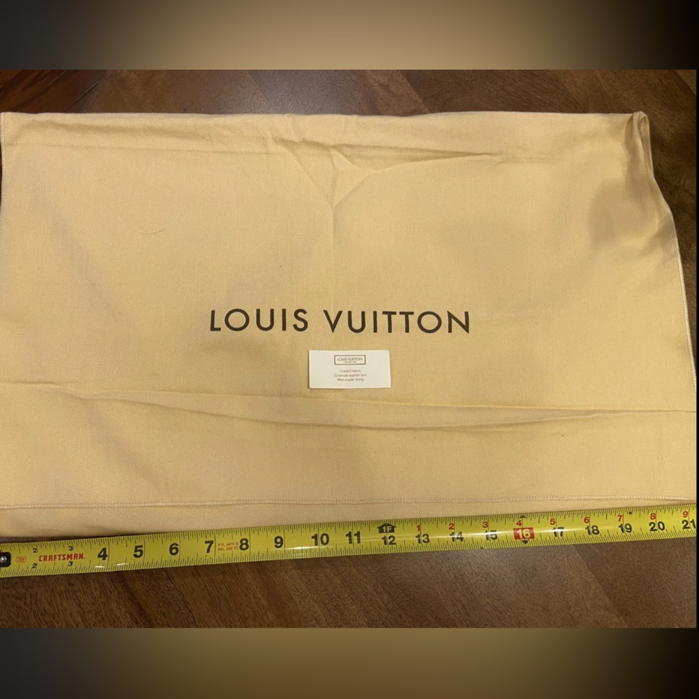 Louis Vuitton Dust Bag 21.5x13 - Picture 2 of 3
